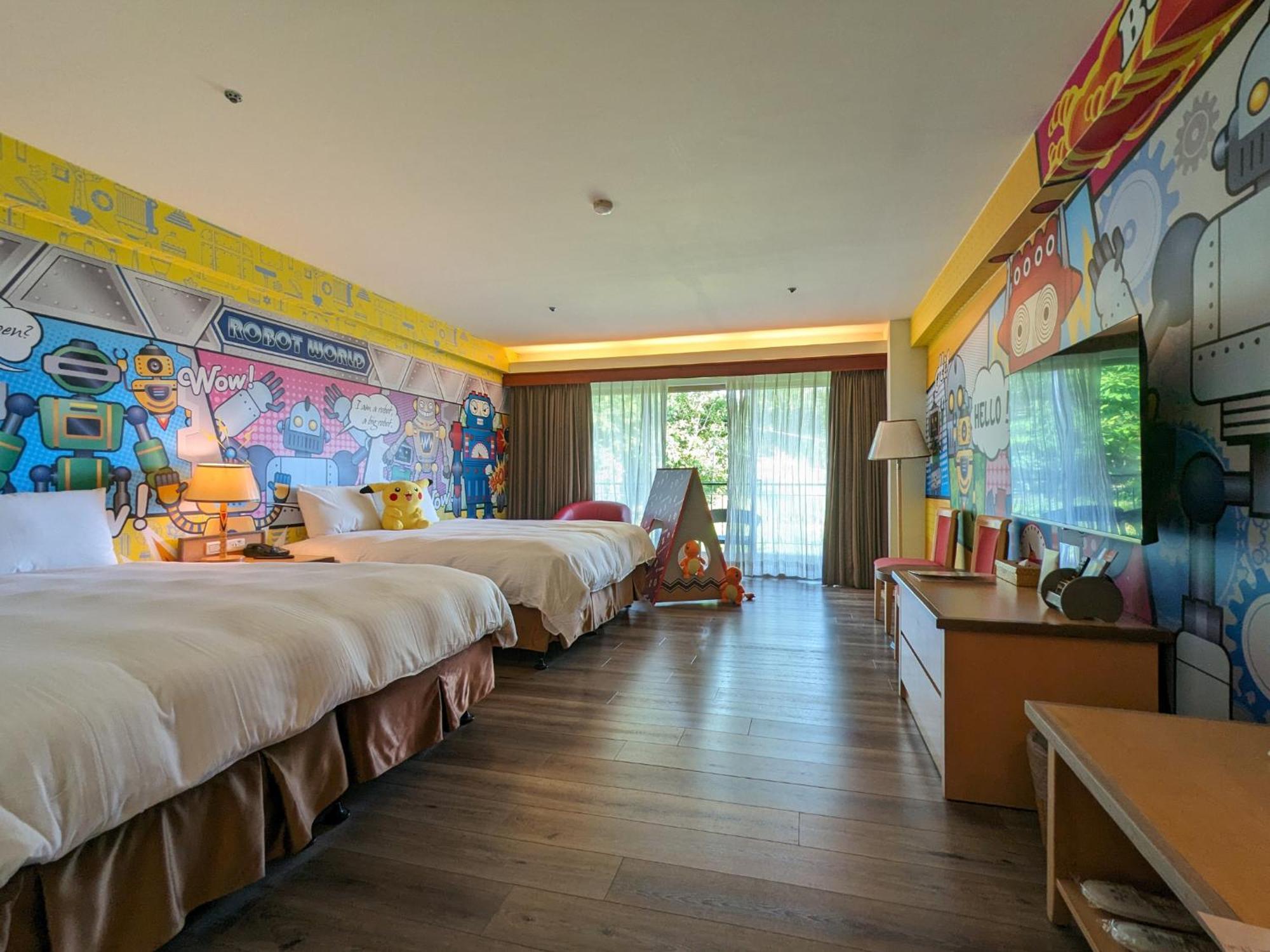 Howard Beach Resort Kenting Bagian luar foto A room at Legoland Hotel
