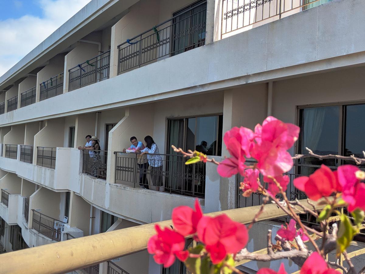Howard Beach Resort Kenting Bagian luar foto The 3rd Building